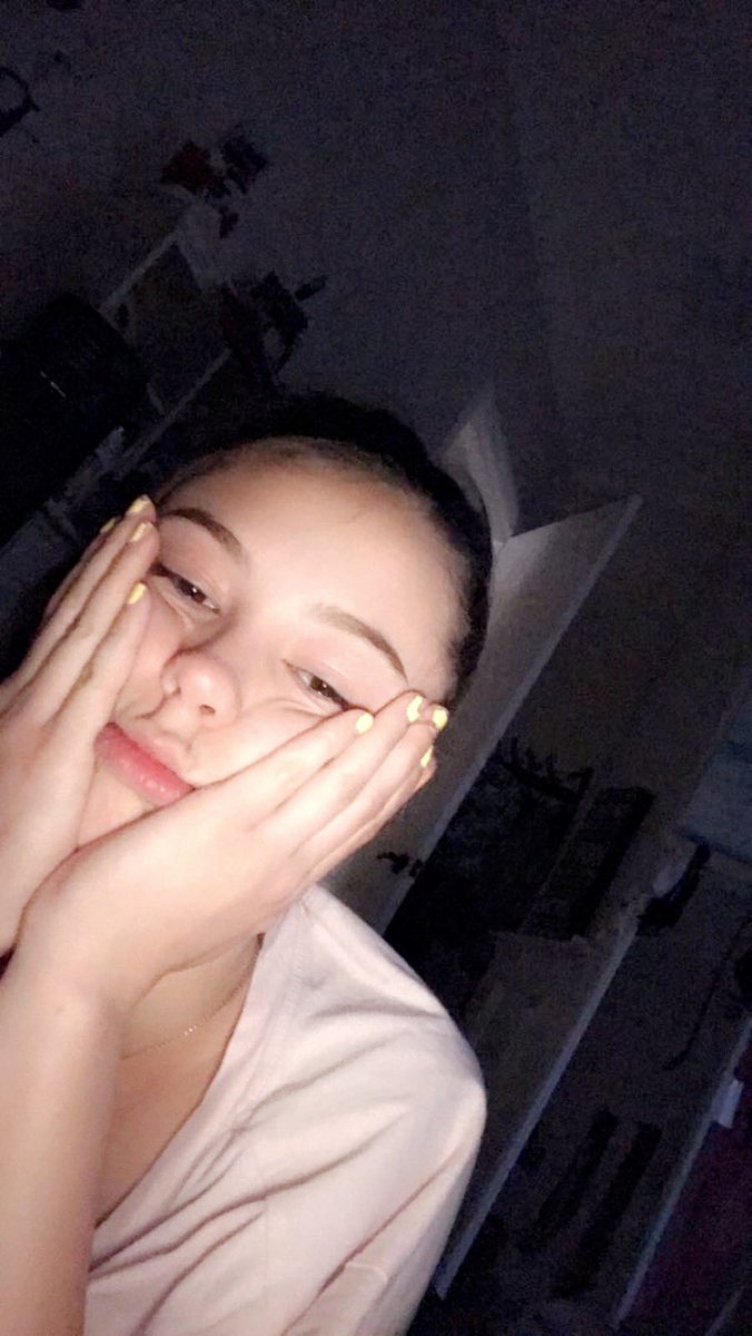 AlianaWoods's tweet photo. happy birthday to the loml🥳 thank for being the greatest friend anyone could ask for, i love you forever❤️🤩 @alexis_hulce https://t.co/5sn0ZHcImc