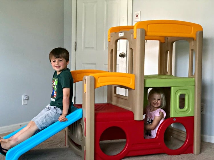 Janellcp's tweet photo. #ad Less screen time, more green time! When your kids have a Young Explorers Adventure Climber they can let their imaginations go wild!
Learn More: https://t.co/Au9oeNgWuL
#SpringGuide #simpleplay #activeplay #simplay3 @simplay3company #americanmade https://t.co/N3AQtKCj8F