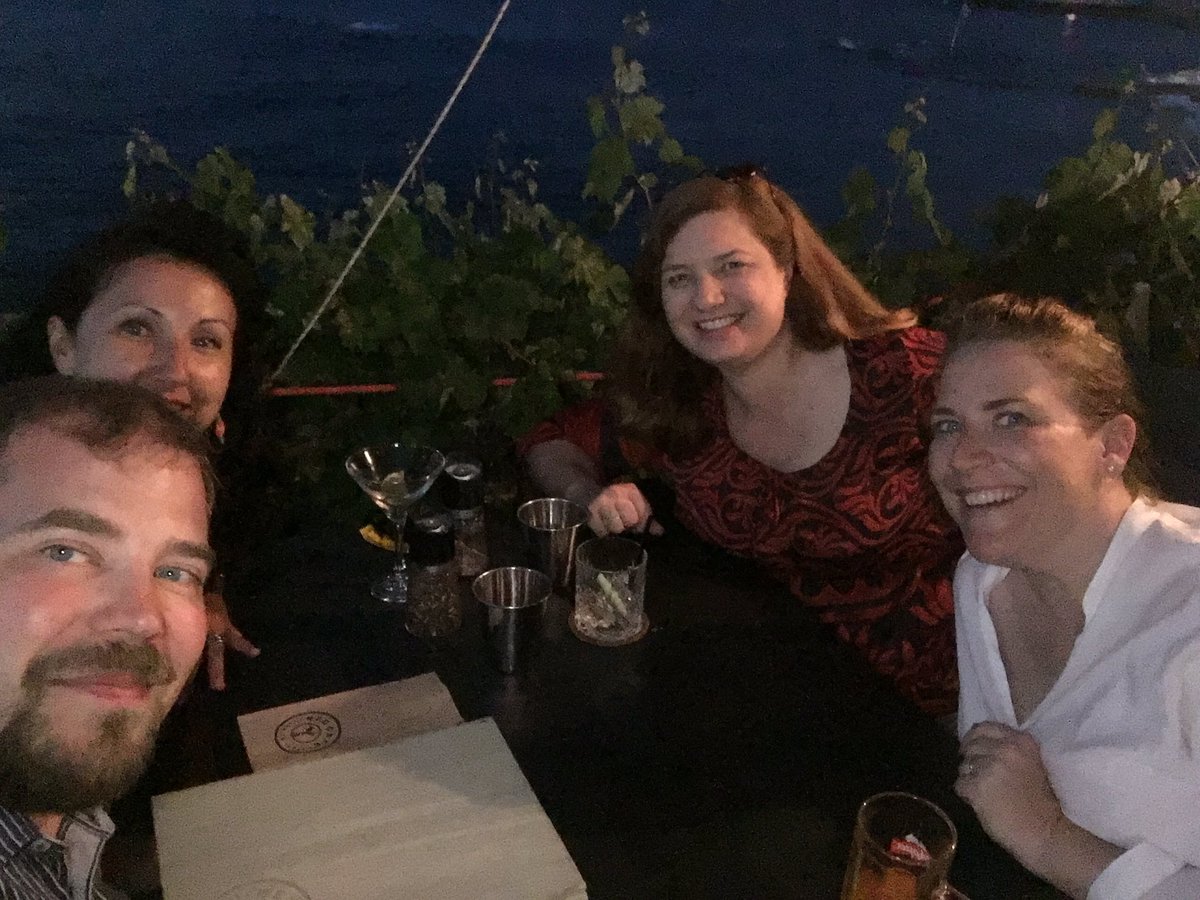 EliseDen1's tweet photo. Kalimera Kalispera Kalinihta Kalifornia @EPF2019 #EPF2019 https://t.co/FtUIQK2E56