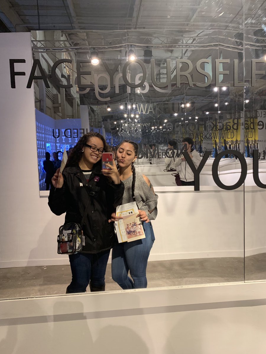 omfghoseok's tweet image. got to attend the serendipity exhibition with @AlexisBiancax on bts’s birthday,,  was so much fun, and an emotional rollercoaster ride . grateful for the boys, grateful for the friendships. 💜 #6YearsAndForeverWithBTS #BTSBK