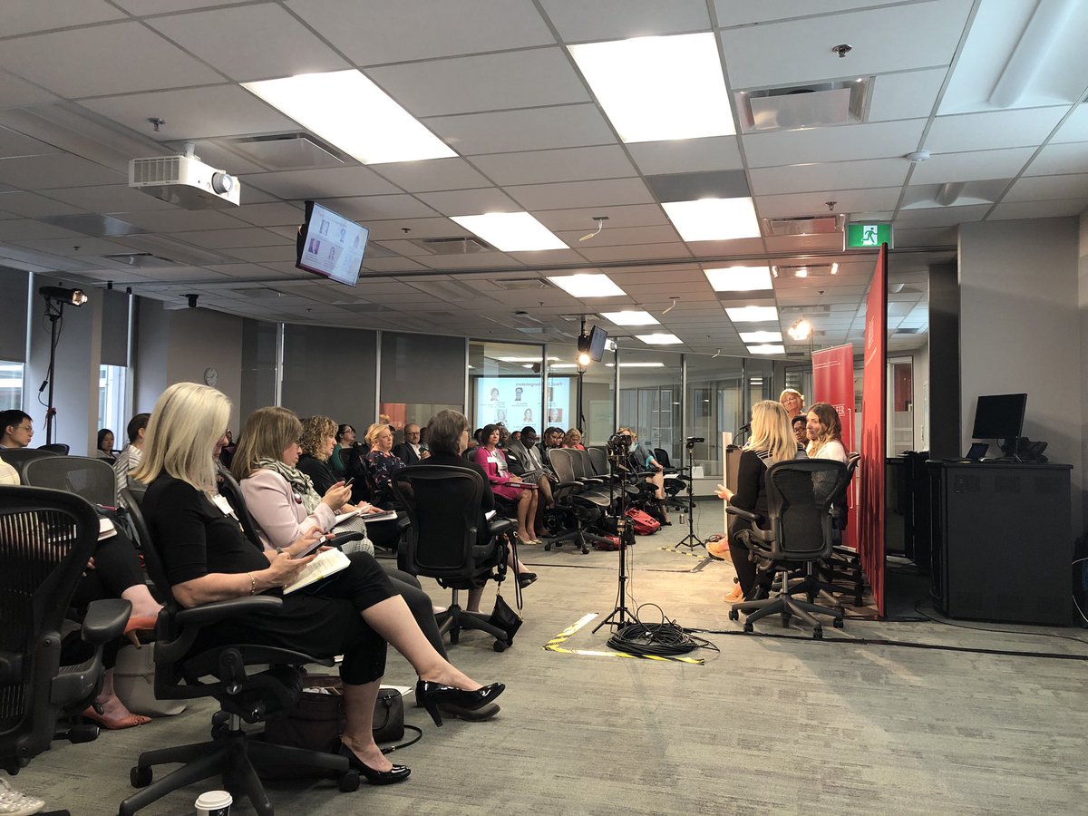 brianna_rennie's tweet photo. #BehindtheScenes peek at the #i2ON crowd sitting in on our second panel @Telfer_uOttawa #TelferNation #womenentrepreneurs #inclusive #inclusionanddiversity #innovation https://t.co/m6rx4YPeVy