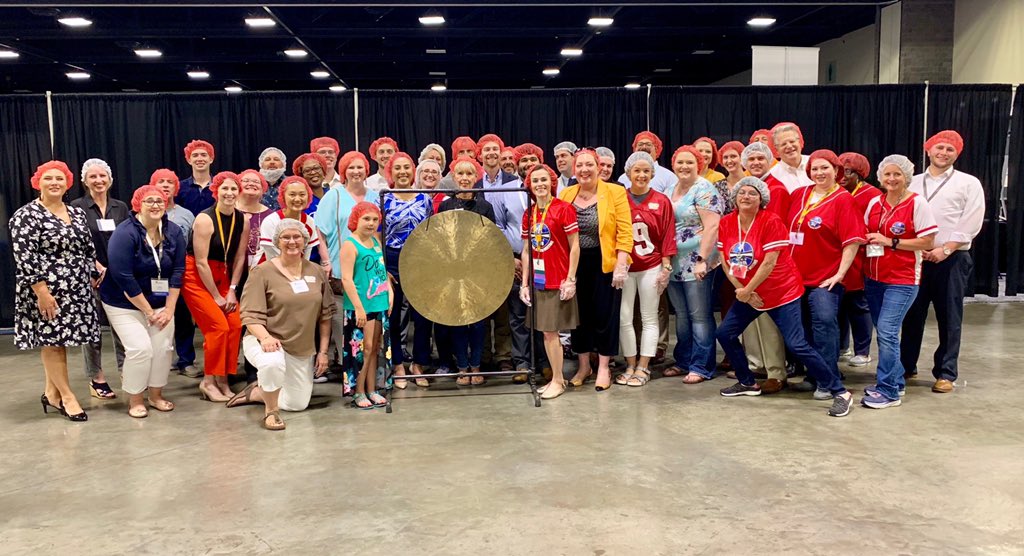 vvasser12's tweet photo. #ArkBarAM Feed the Funnel Party packer 10,426 meals for Hot Springs’ neighbors in need https://t.co/VCTvEHQy1s
