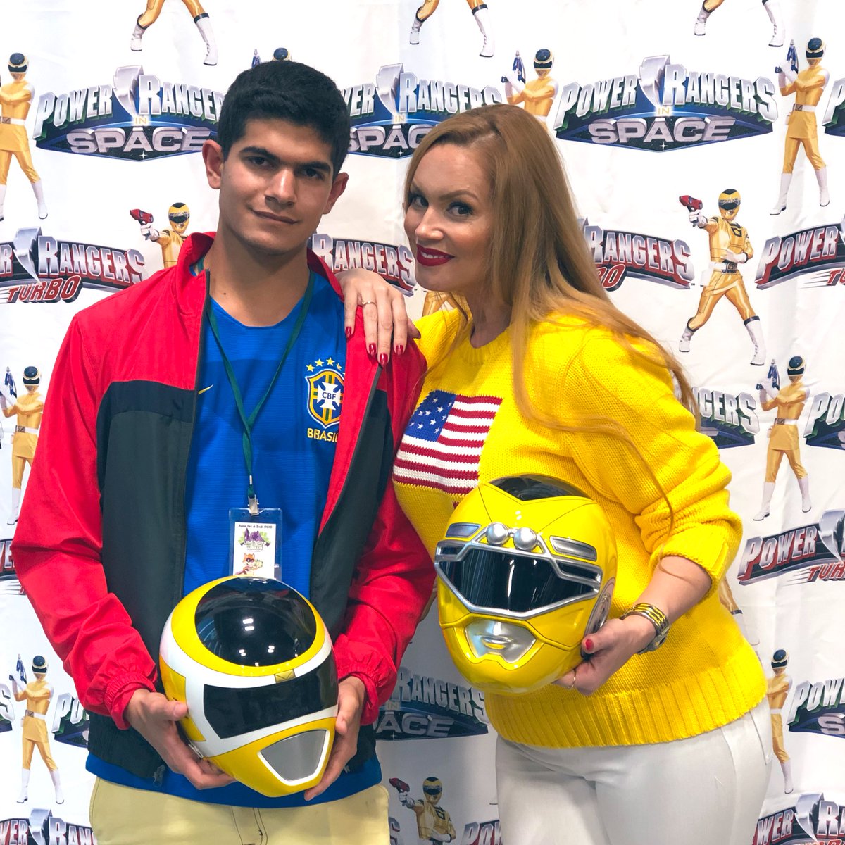 TLCYellowRanger's tweet photo. 😍💛⚡️
#LilacCityComicon #LCCC2019 #LilacCity #ComicCon #Spokane #YellowRanger #PowerRangers #YellowPowerRanger @lilaccitycon
#RalphLauren #RL #Polo #USA https://t.co/V2wfKjhYEv