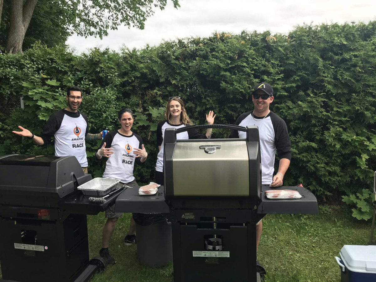 AYWROttawa's tweet photo. Weโre ready for ya! Best burgers in the city according to us ๐๐พ๐ฅ#amazingYW #AYWR2019 https://t.co/o6MXg3ZvNg