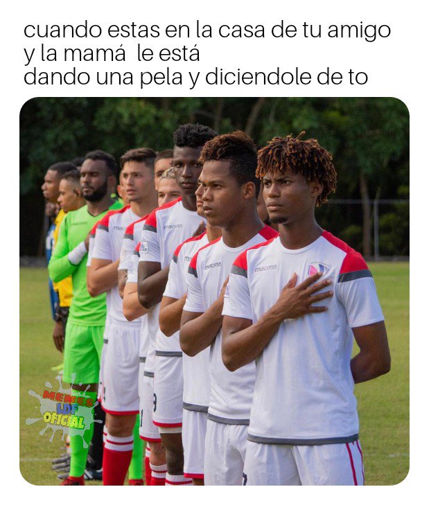 LdfMemes's tweet photo. Pobre pana https://t.co/6mcUFmK88e