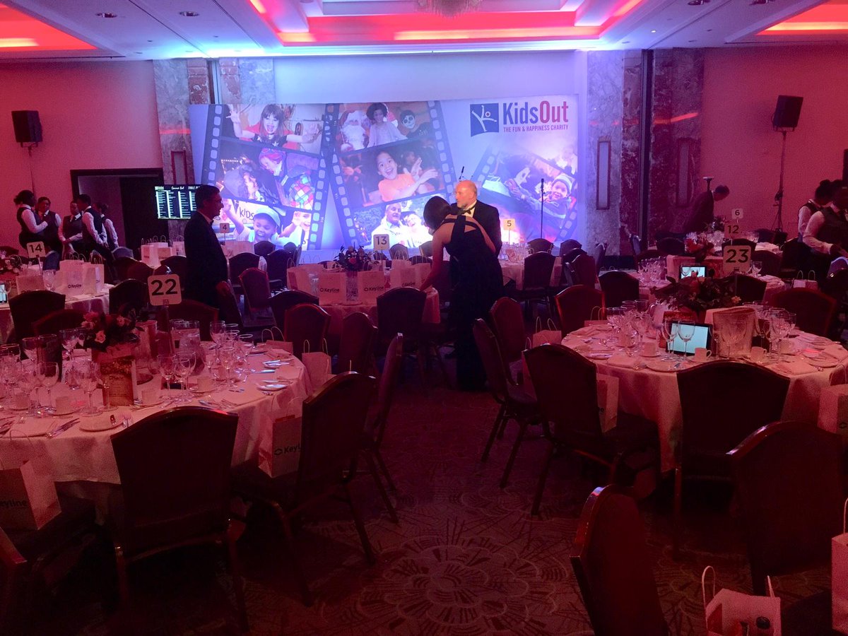 EventTechUK's tweet photo. We’re back in London tonight with our Silent Auction software supporting KidsOut at their annual Ball. Here’s hoping for another successful night of fundraising for  #KidsOutBall2019 #interactivefundraising #MakeKidsHappy https://t.co/gxLAbcLR5B