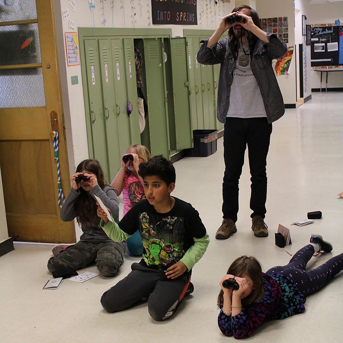 JewelDevora's tweet photo. My eloquent boss wrote a blog post about how to combat the achievement slide of summertime with #STEM programs in summer camps, schools, and programs:  https://t.co/A0BNld8WsD #education #summercamp #afterschool #scienceactionclub https://t.co/HAVcBKKKpM