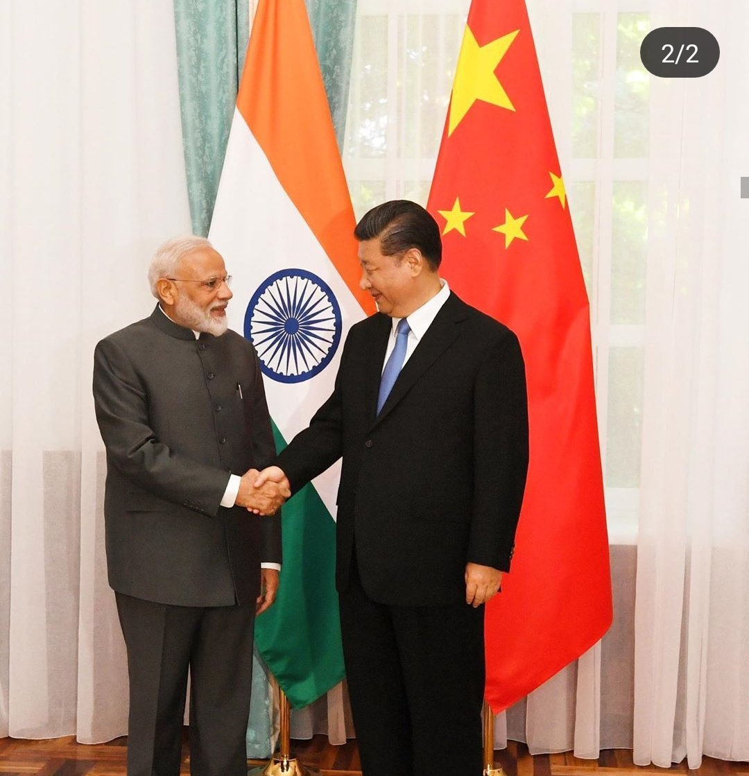 Damn_Burger's tweet image. Pic 1 : Modi with Xi Jinping
Pic 2 : Modi with Putin

Says everything 💁

#ModiGlobalPower