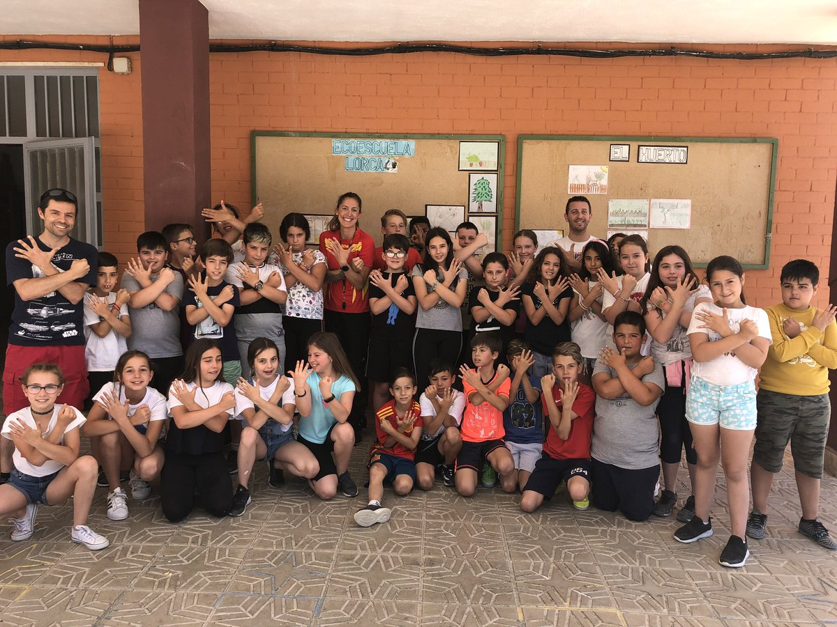 No os perdáis la entrevista a <a href="/Ainhoa_Pinedo/">Ainhoa Pinedo</a>. Ejemplo de lucha para conseguir la igualdad en el deporte y en la vida. 
…blogfantasticoenguevejar.blogspot.com/2019/06/entrev… 
Esperamos que puedas participar en los próximos <a href="/juegosolimpicos/">Los Juegos Olímpicos</a> #Tokio2020 en los 50 km. marcha. ¡Todo nuestro apoyo! <a href="/COE_es/">Comité Olímpico Español</a> <a href="/iaaforg/">IAAF is now @WorldAthletics</a>