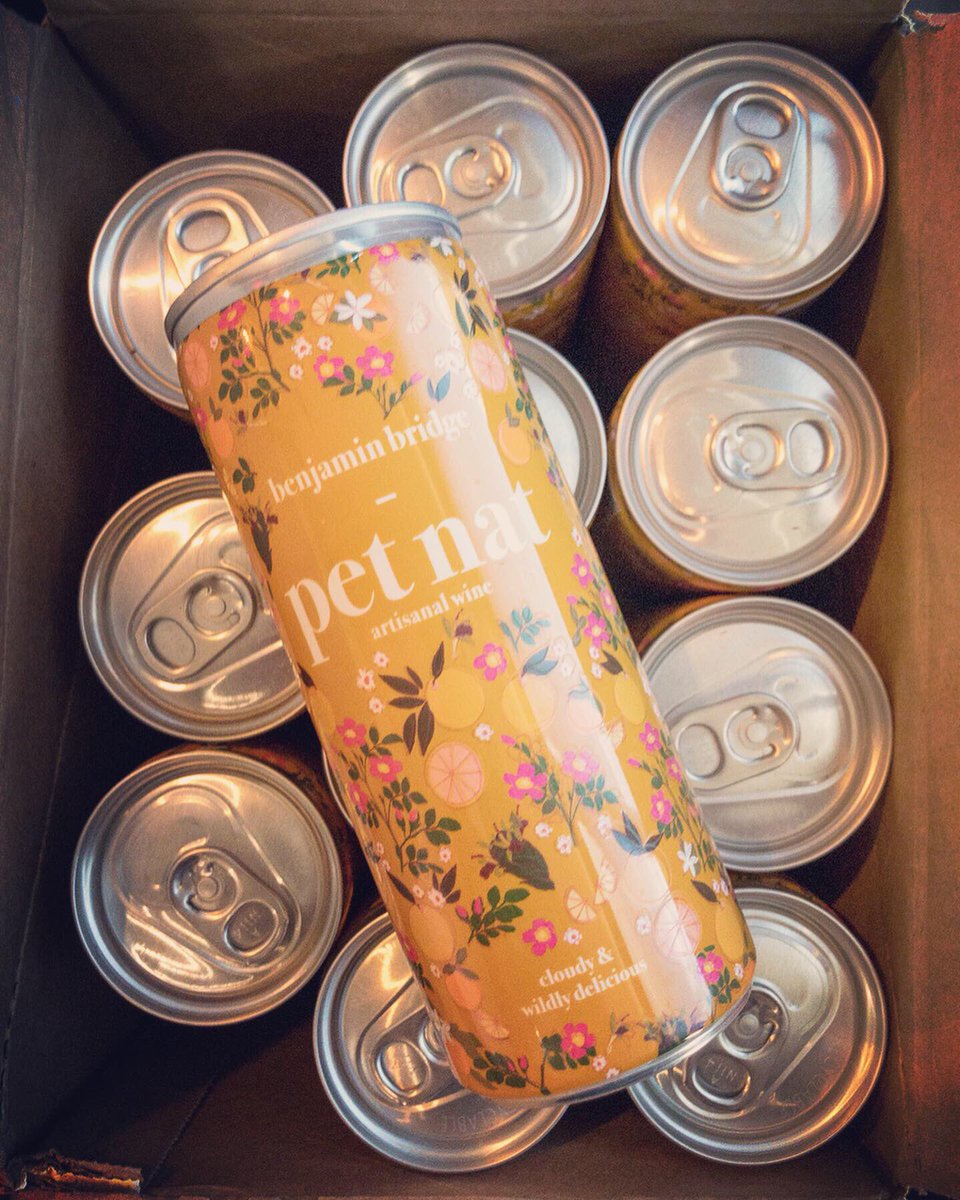 Jfonteyne's tweet photo. Exciting arrival in the mail today; a case of the @Benjamin_Bridge 2018 Pet Nat! Canβt wait to try it tonight! π₯
#petnat #benjaminbridge #novascotiawine #canadianwine #wildfermentation #bbpetnat #sparklingwine https://t.co/f4Om2sz6Q0