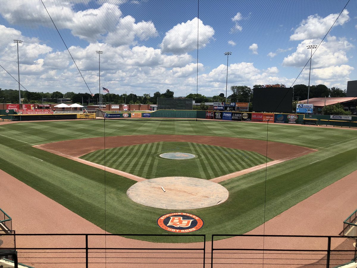 traddjones_ggka's tweet photo. final game of the first half, and what a half it’s been. insane amount of work has gone into this surface to make it what it is today. the compliments and praise we’ve received from coaches are the motivation with some new things planned for the second half. #35togo https://t.co/LExp2XYmZ7