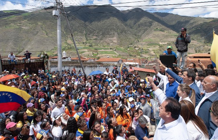 Juan Guaidó tweet media