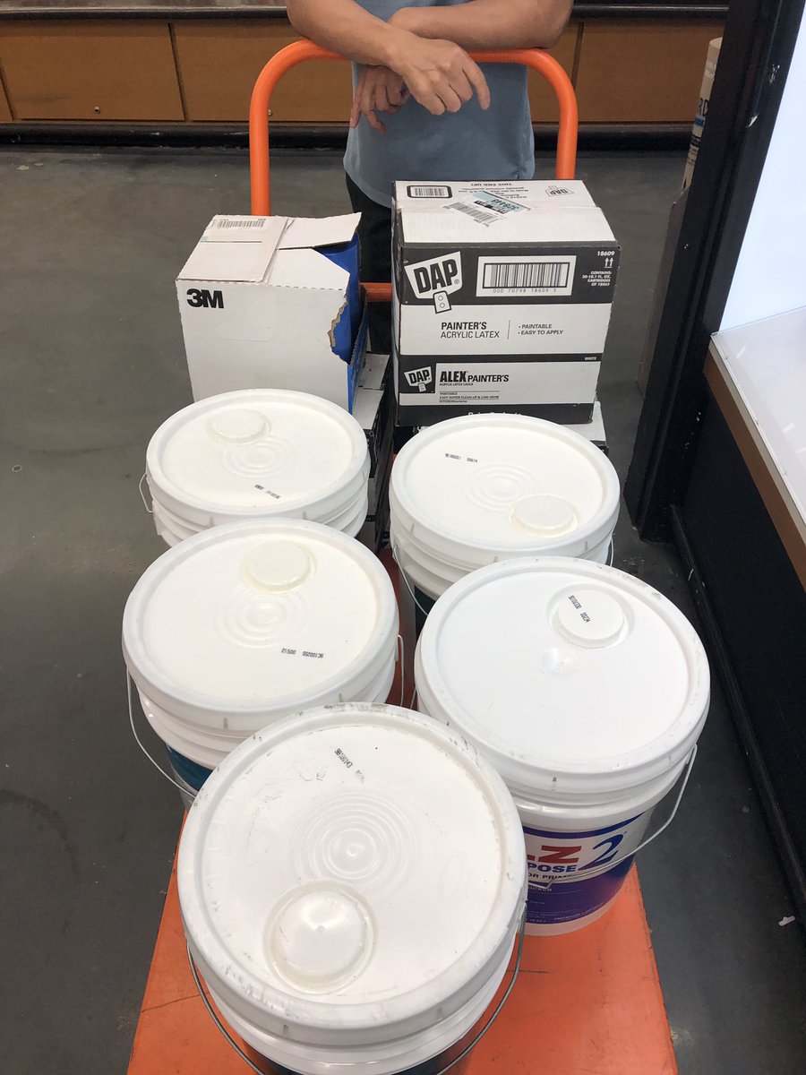 jason_kael's tweet photo. HD 385 back at it with @BehrPro. This customer has taken advantage of our new HUB rep and  has spent more in the past week than he has all year!!  Keep it rolling team!!@SpicuzzaRob @behr_sw @coryeugene1 @blanks_shannon @L__NINA__L https://t.co/4Fnzy9zffr
