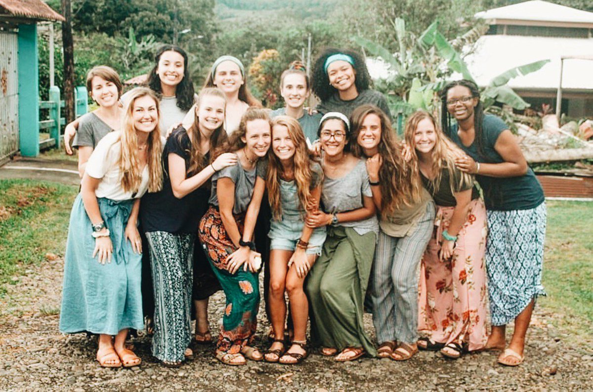 42ndgeneration's tweet image. Costa Rica semesters leaders Ruby and Meg loving these girls to Life.