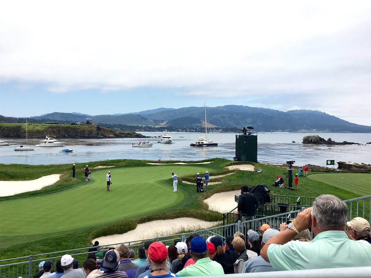 buckeyemon's tweet photo. Current Situation⛳️

#17thgreen #pebblebeach #USOPEN2019 #californialove @scottdmonaghan https://t.co/bKwtS82nLq