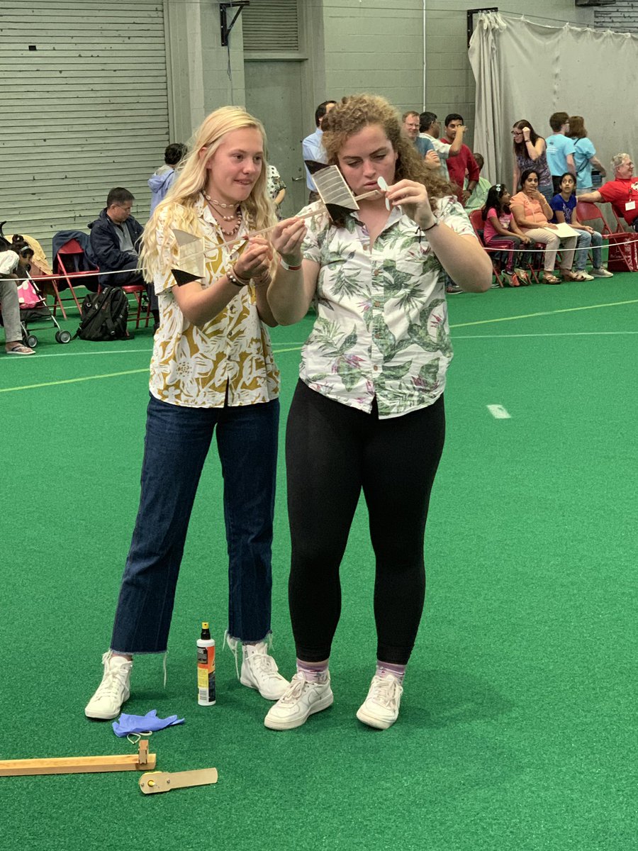 SOAlumniNetwork's tweet image. A2: Science Olympiad Summer Camps and experiences abound across the US in June, July and August! Use the summer bridge to explore, practice and - most importantly - enjoy STEM! @MillionWMentors @STEMconnector @SOAlumniNetwork #BeyondTheBuzzChat