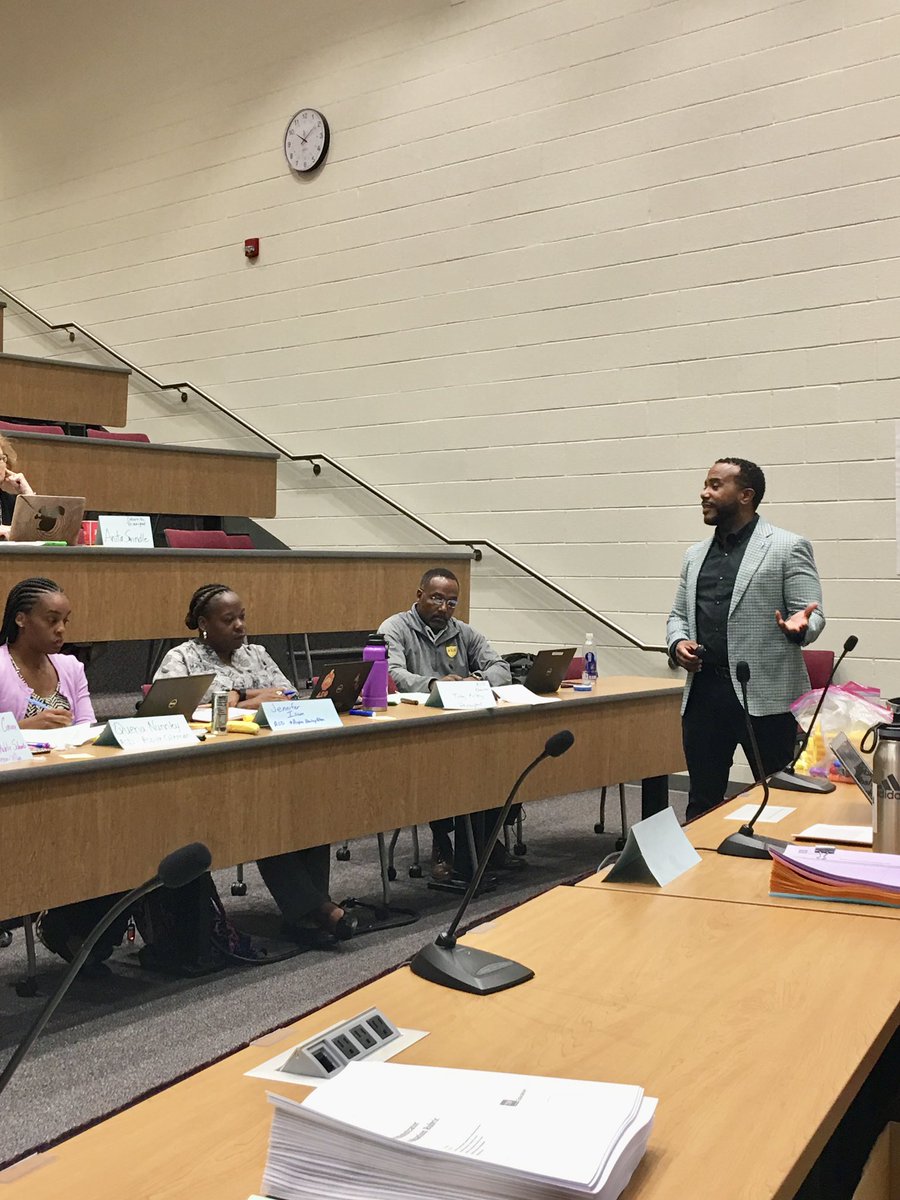 m1lowe's tweet photo. We @RiddleTracy had a phenomenal week of learning with leaders on our TEAM and TILS leadership standards. Our standards for school leadership emphasize educational opportunity and culturally responsive practice. #TNedu #eval4learning #TEAM4TN https://t.co/U3w6PoaGlt
