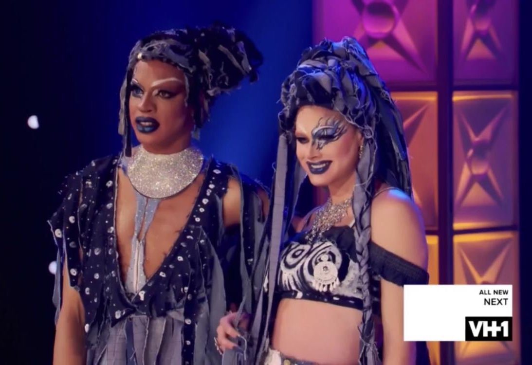 ScarletEnvyNYC's tweet photo. Celebrating my @Twitter check mark with this tbt @VH1 @OddlyYvie https://t.co/GvF9SEB1me