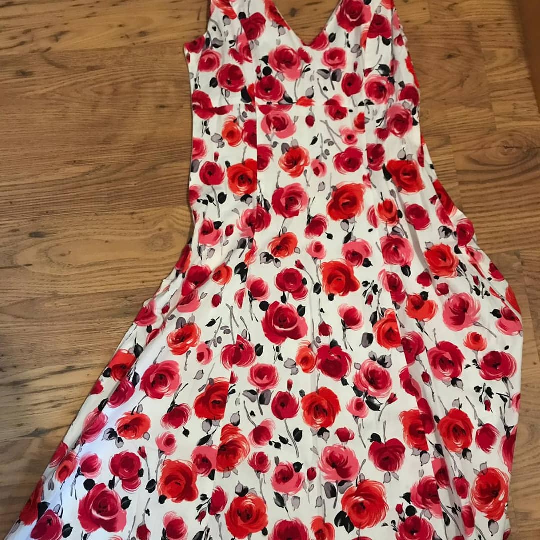 elisabeth_sews's tweet photo. At Elisabeth Sews I like to give precious clothing a new purpose ❤️ follow: https://t.co/zS9uhB5ejd

#twittersisters https://t.co/gbQLhT17Am