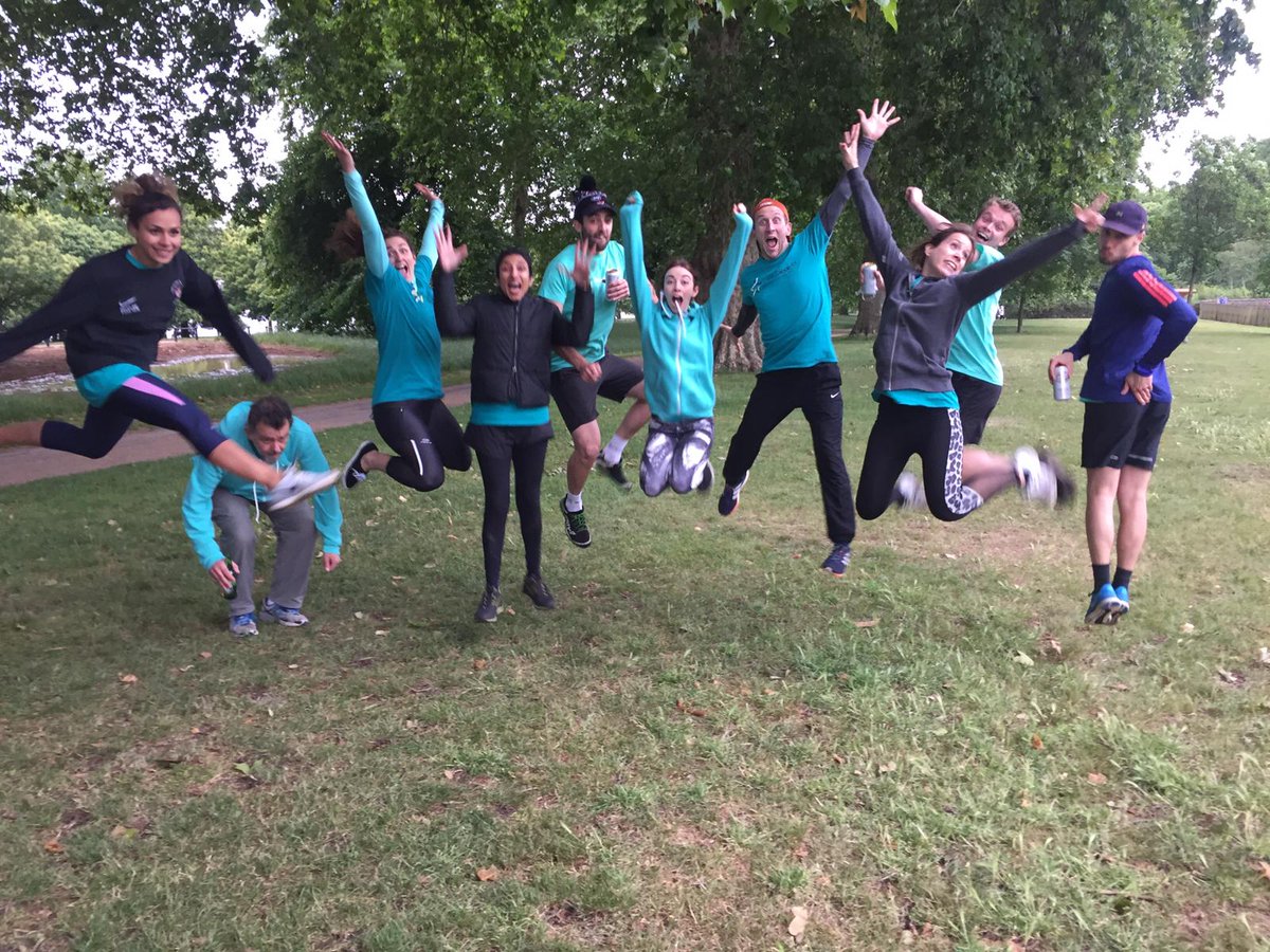 Ready for take-off! 👽⚾👽 
Absolute thriller of a game against <a href="/SoftballVersus/">Versus Arthritis Rebels</a> tonight, who were fantastic opponents. Under tense grey skies and with some tight fielding, we just edged it 12-10!!! #goteam #lcsl <a href="/CharitySoftball/">London Charity Softball League</a>