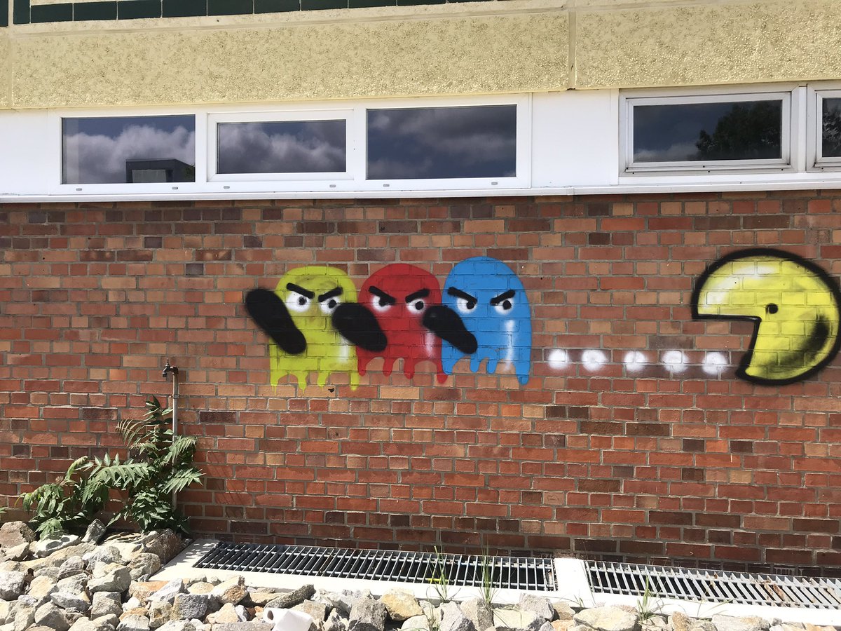 SMausHY's tweet photo. ... #streetart https://t.co/RMdW5ndyPx
