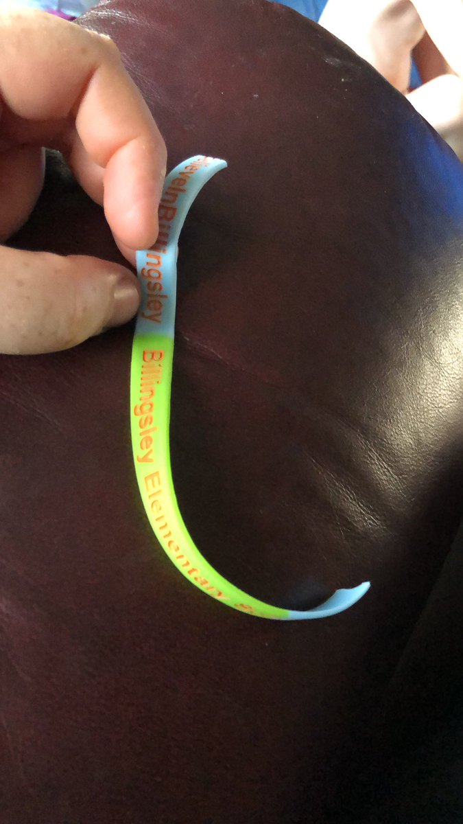 JWHEELteachER's tweet image. #bigguyproblems