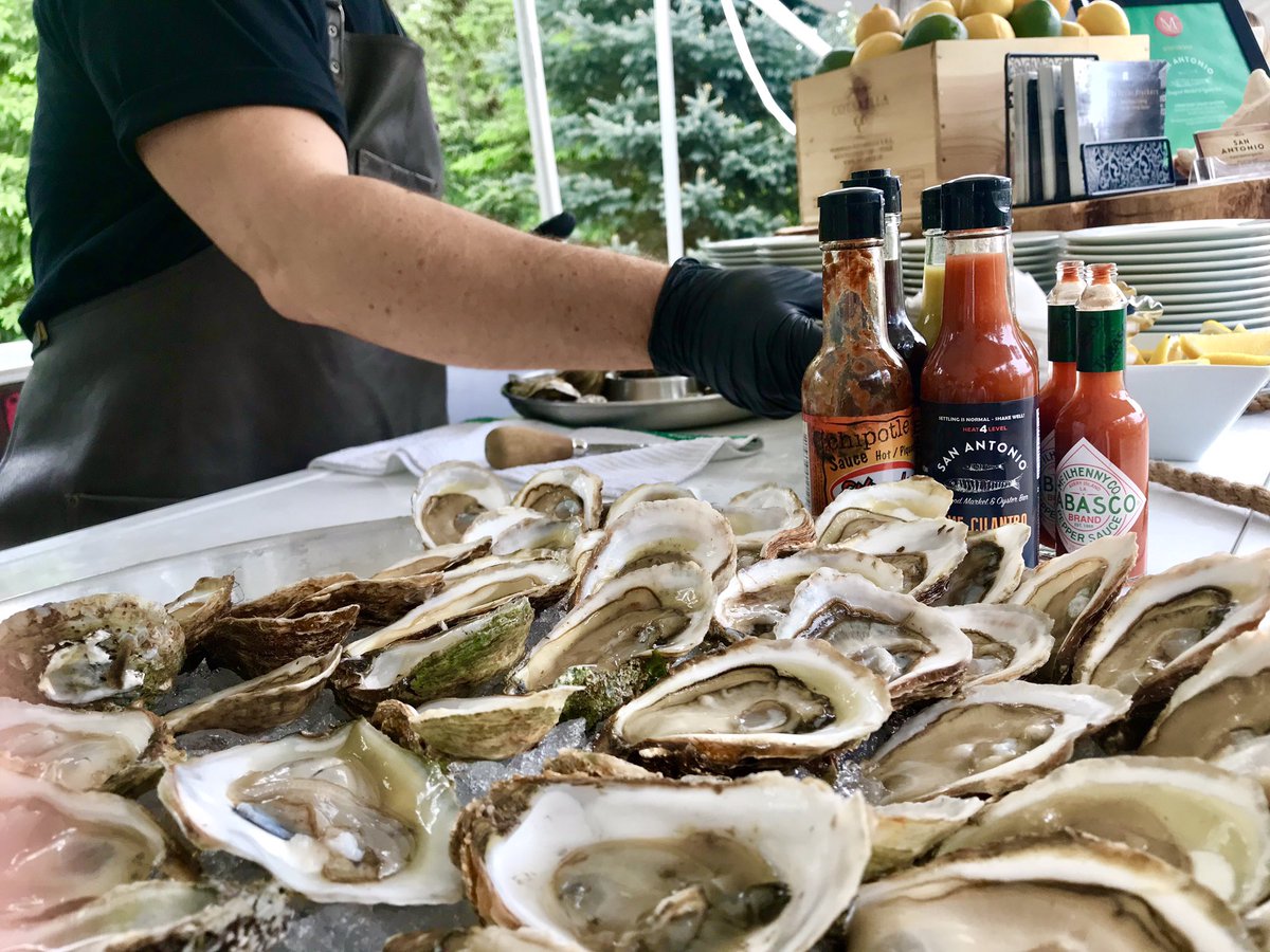 MoonlightGala's tweet photo. #MoonlightGala2019 is off to a tasty start! The food is looking fantastic 👌 https://t.co/bX7h9Q6V25