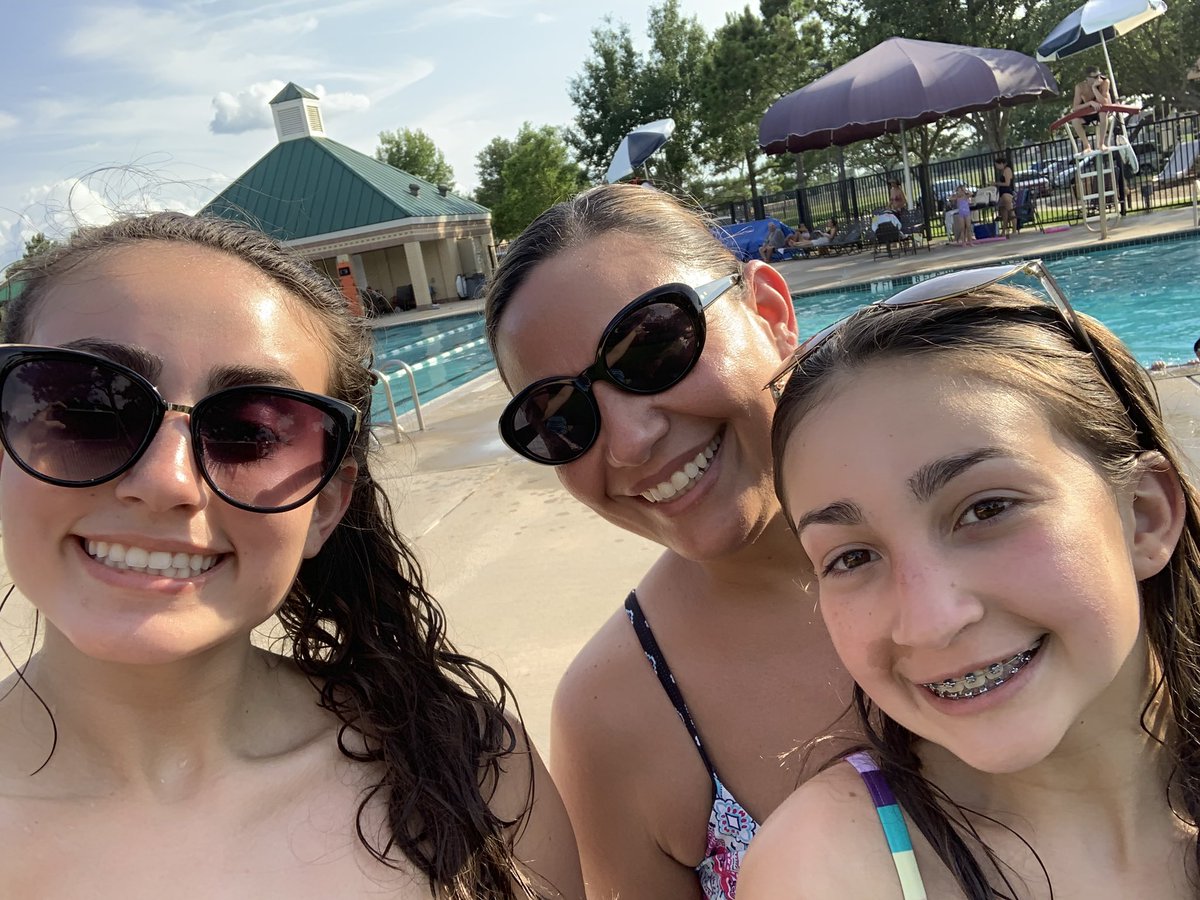Spending time at the pool with my favorite girls <a href="/TWEHowl/">Tom Wilson Elementary</a> #TWEsummerfun