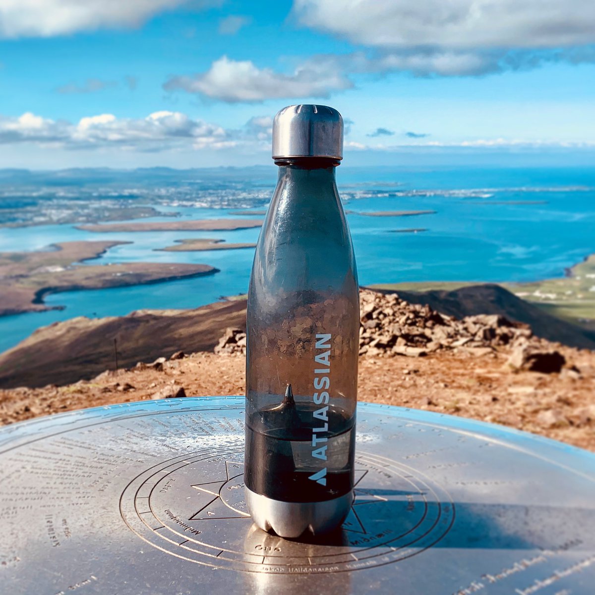 axelsdottir's tweet photo. The #atlassian bottle that goes with me on all my hikes - Þverfellshorn with #reykjavik in the background 🇮🇸 #hiking https://t.co/dSd88U9SmB