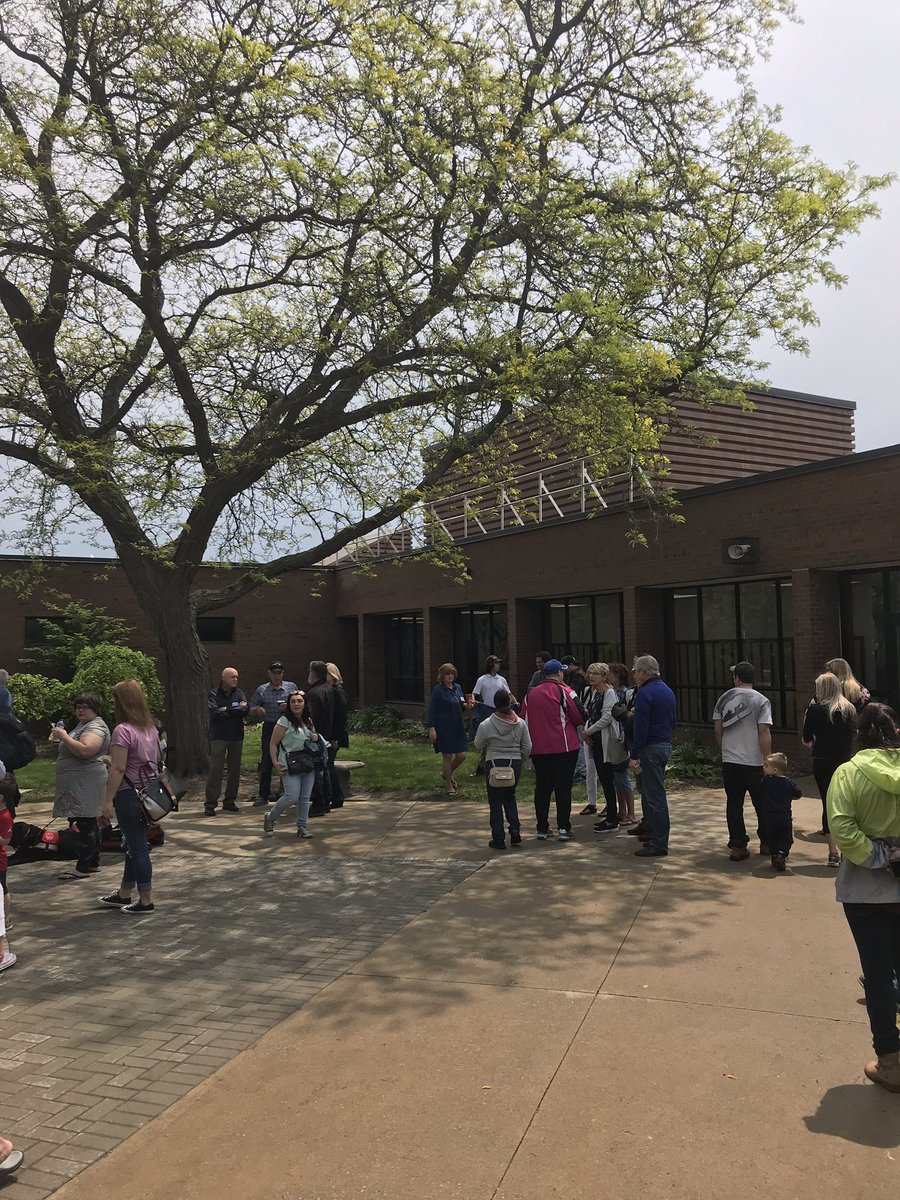 marty_passmore's tweet image. AMSS 50th Anniversary Celebration. #lkdsb Great day for all. Congrats Mackenzie!!