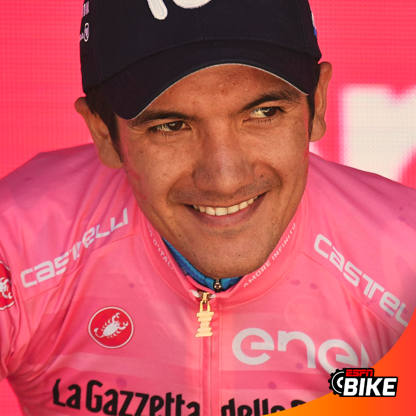 ESPNCiclismo's tweet photo. #ESPNBike Que Richard sienta el apoyo de toda latinoamérica: ¡déjale una palabra de aliento a la Locomotora de Carchi en la última etapa del #GIROxESPN! #VamosLocomotora ❤ @RichardCarapazM https://t.co/8Gtmd2ScAp