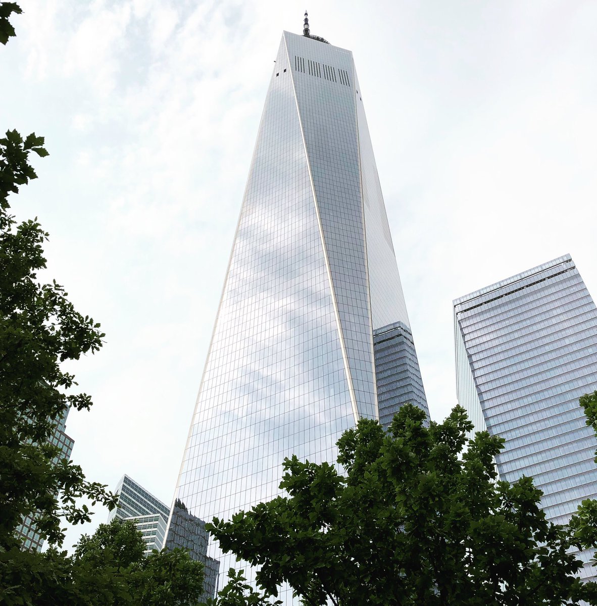 danstever's tweet photo. The new office.
#1WTC #BounceX https://t.co/Y3NmyIzQ9u