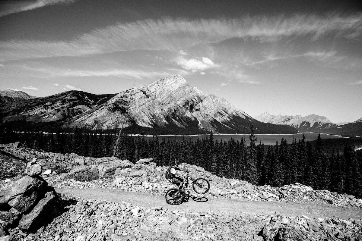 Ride the Rockies Snapshot // Kananaskis
There are ⭐️⭐️⭐️⭐️⭐️ trails for every rider: High Rockies (level: green), Prairieview - Jewel Pass (level: blue), Cox Hill (level: black). For a perfect trip, stay with <a href="/kananaskislodge/">Pomeroy Kananaskis Mountain Lodge</a> &amp; shop at <a href="/KanOutfitters/">KananaskisOutfitters</a>. 
#ridetherockies #plaidgoat