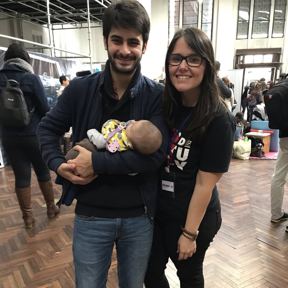 FedericoBarreto's tweet photo. 📚 AHORA❗️Explota la #LIBROFEST3 en #CasaINJU 🥳 ¿Qué esperás? Hasta las 20:00 tenés de todo ¡hasta cierre musical!
Felicitaciones al @clubdelecturauy por siempre dar lo mejor y seguir superándose. GRACIAS!!! 👏👏👏 https://t.co/dmIJqXLDnp