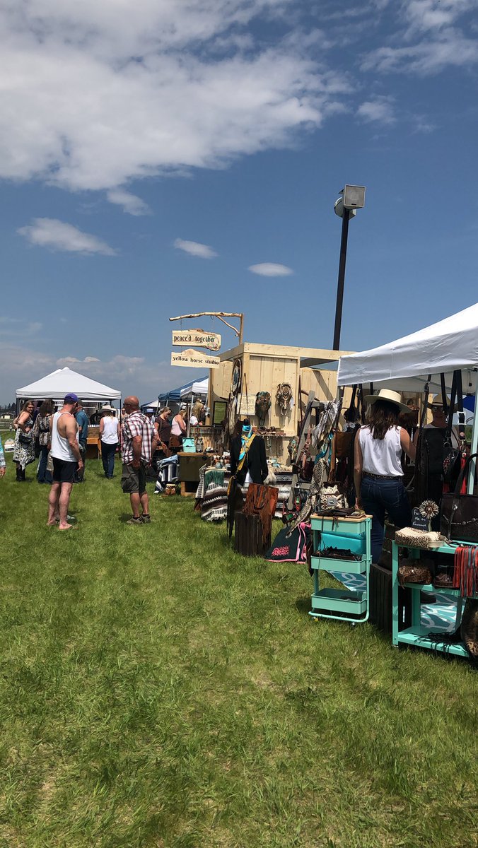 EauClaireCraft's tweet photo. Itโs a beautiful day for #WayOutWestFest #HeadWest market at the @calgarypoloclub! https://t.co/1vetYXt3VX