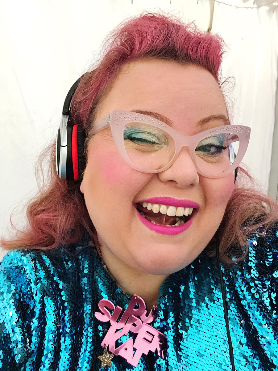 How do beauty influencers show of their eyelids without doing... this? Playing a birthday party tonight and ready for it to go off! #djsuperkat