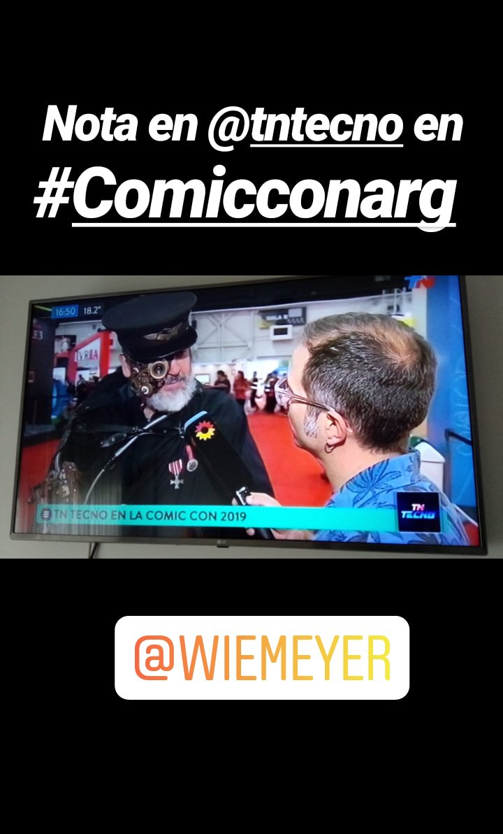DistopiaOK's tweet photo. Nota en @TNTecno con @wiemeyer y @atilo en #ComicConArg
#DistopiaSaga #Episodio2 https://t.co/qFFmdaB597