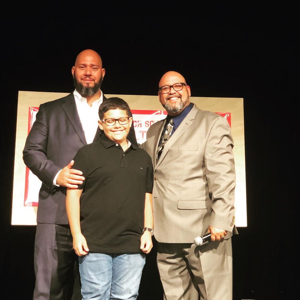 HobokenHispanic's tweet photo. Congratulations Ivan Ramos in your Induction to the HCC Hall of Fame! #HCCHOF #HobokenHispanics https://t.co/w7tHrT3pvf