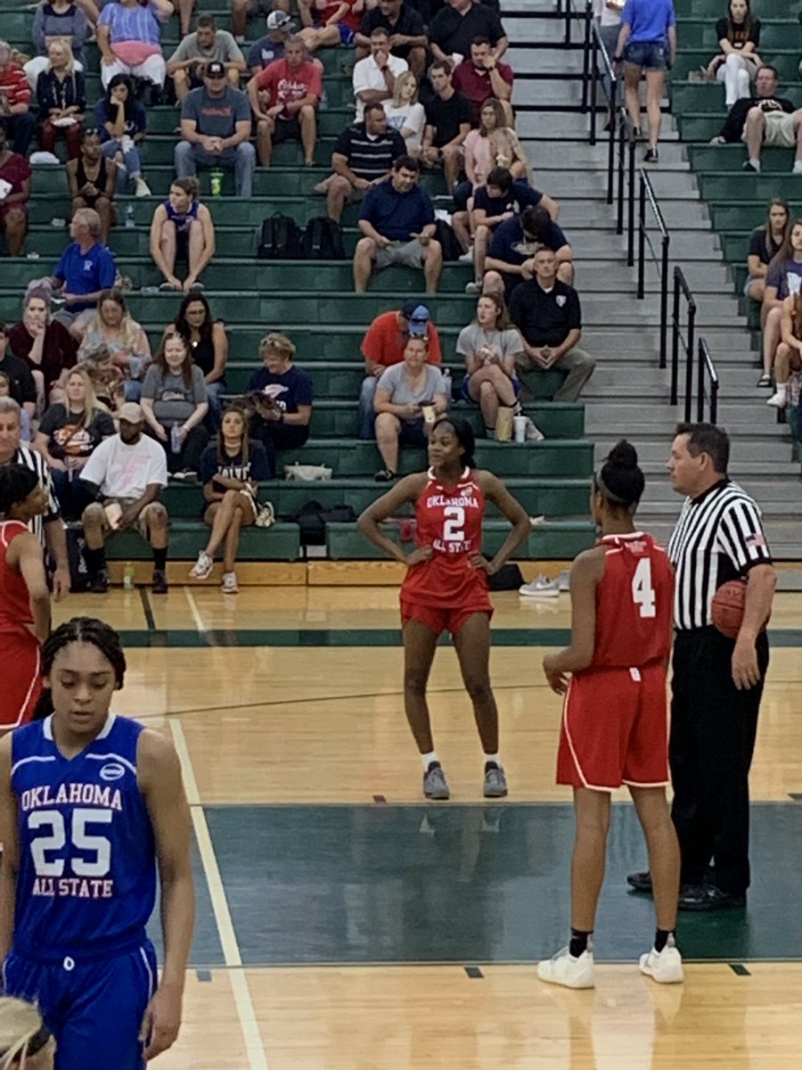 SFWolvesGBB's tweet photo. @keiramaleigha15 played in the OGBCA All State game! We are so proud of you! Keep working hard and representing #ESFHS๐๐บ https://t.co/QVChJT1hr9