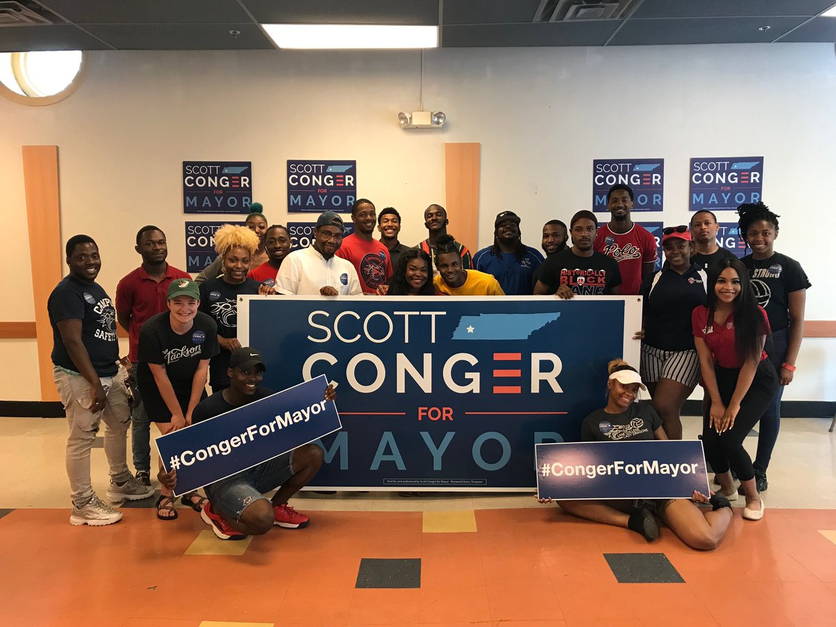 MayorConger's tweet photo. A BIG Thank You to all of our volunteers from @thelanecollege ! They showed up in force to knock on doors for our campaign today!
You guys are awesome! One of the many reasons I love my Lane College!
#CongerForMayor #ScottforJXN #WeAreLane https://t.co/B5q9ZlsmEG