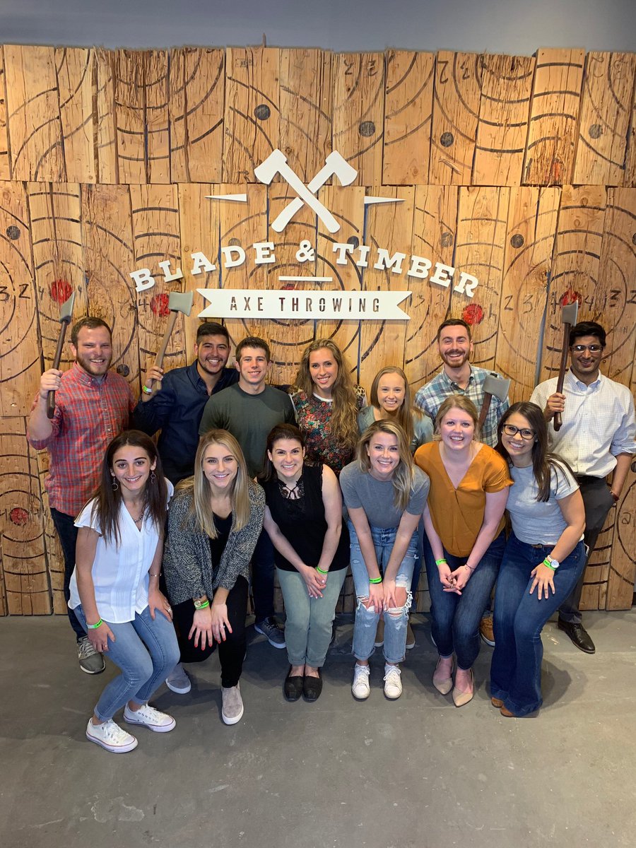 HuschBlackwell's tweet image. #Workhardthrowhard! Our Kansas City #SummerAssociates and attorneys had a blast ax throwing at @bladeandtimber this week. No one was harmed in the shooting of these photos. 😀 #HBSummerProgram #huschpuppies