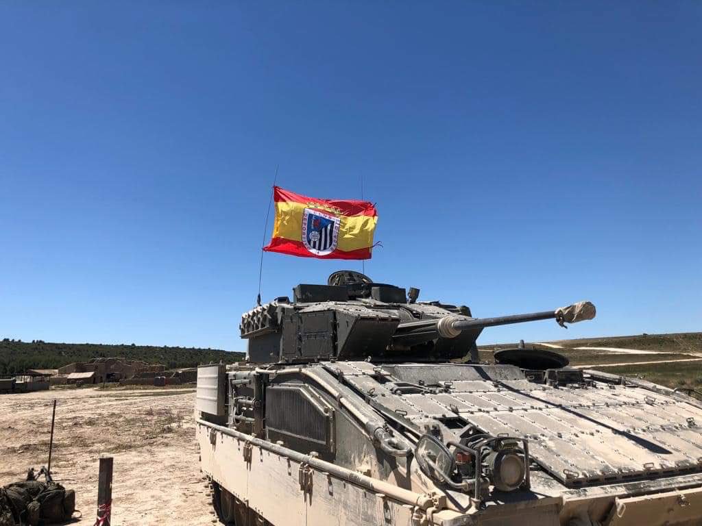 CDBadajoz's tweet photo. Nos llega esta foto desde Zaragoza. No tenemos palabras para agradecer todo el apoyo que recibimos. Sabemos que mañana en Las Gaunas estaremos casi 400 cuerpos pero seremos más de 10.000 almas. 
¡Gracias a todos los que creéis! #YoSíCreo https://t.co/BujOl8Yplj