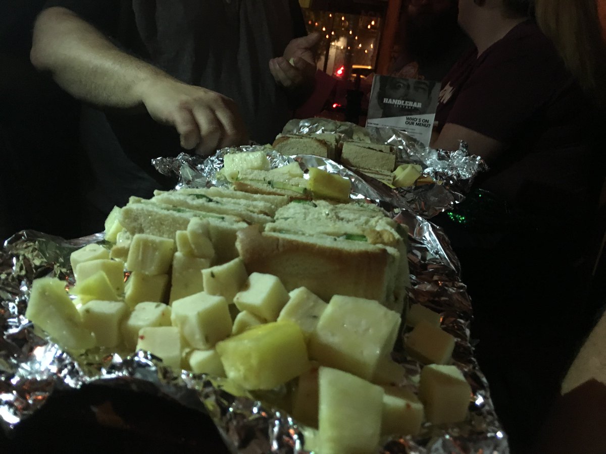 VentchatBoston's tweet photo. Closers of open bars
Jumpers of Ds
Nightmares of food tours
Masters of shame-brunch
Connoisseurs of finger sandwiches
Members of 5-knee club

👏Only 111 days to go👏

Will there be any new 5-knees this year? https://t.co/dWtiqL9wOO