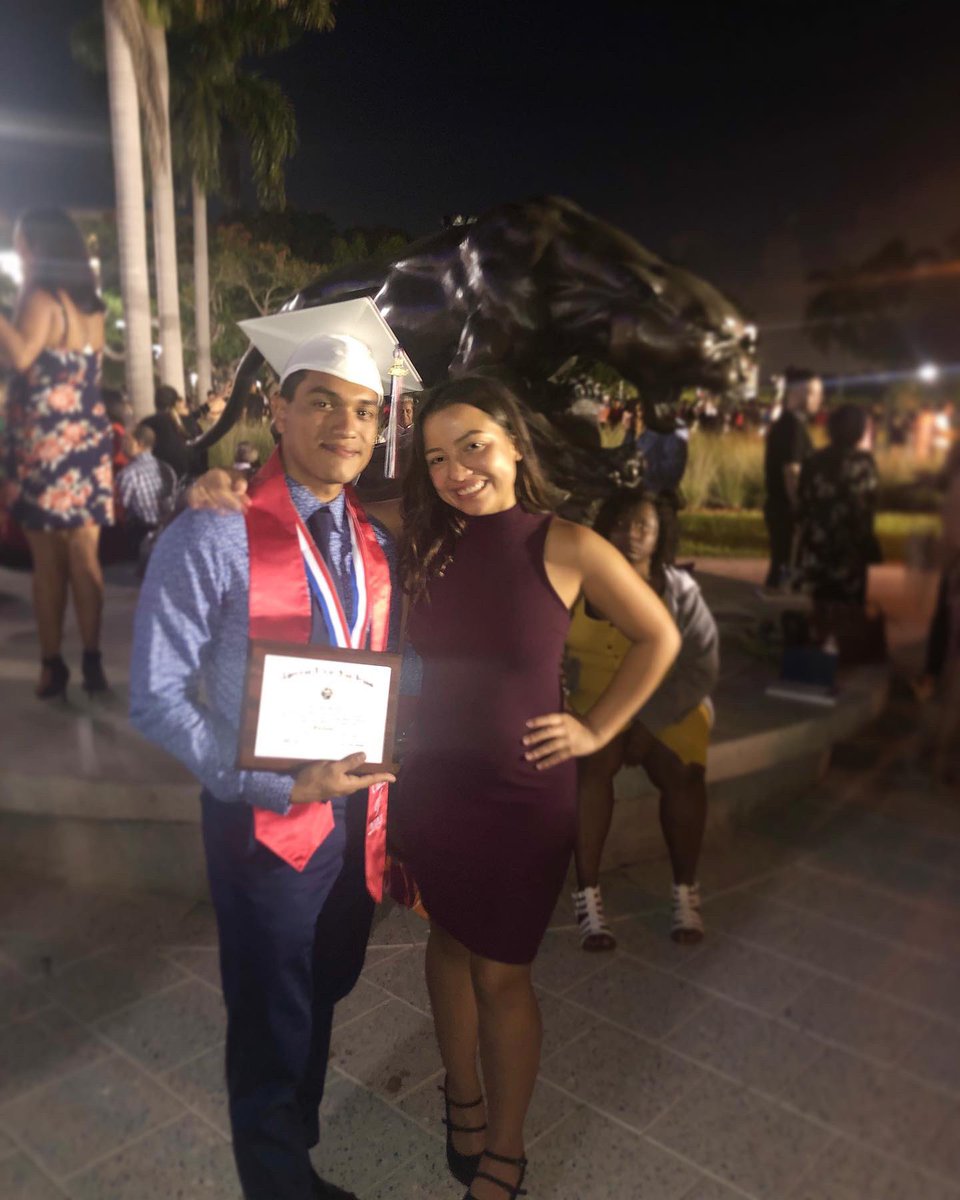 Erikavargas091's tweet image. the love of my life graduated ❤️ #lp #imnext
