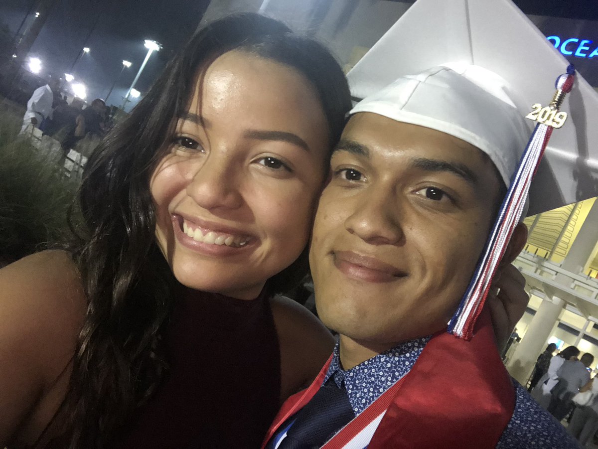 Erikavargas091's tweet image. the love of my life graduated ❤️ #lp #imnext