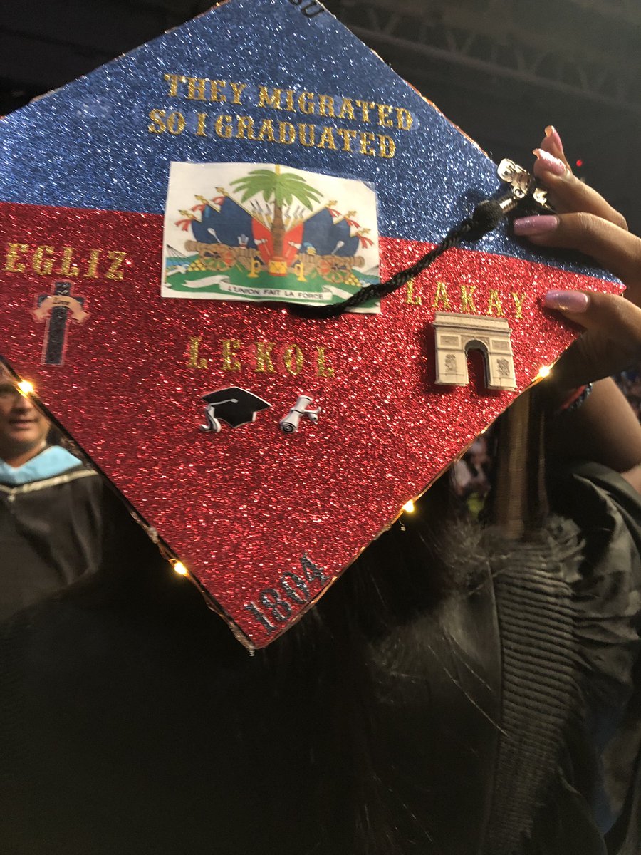 Robin_Bartleman's tweet photo. #creativecaps at Everglades High! @PrincipalDarbar @browardschools https://t.co/Yj0QQd7wWm
