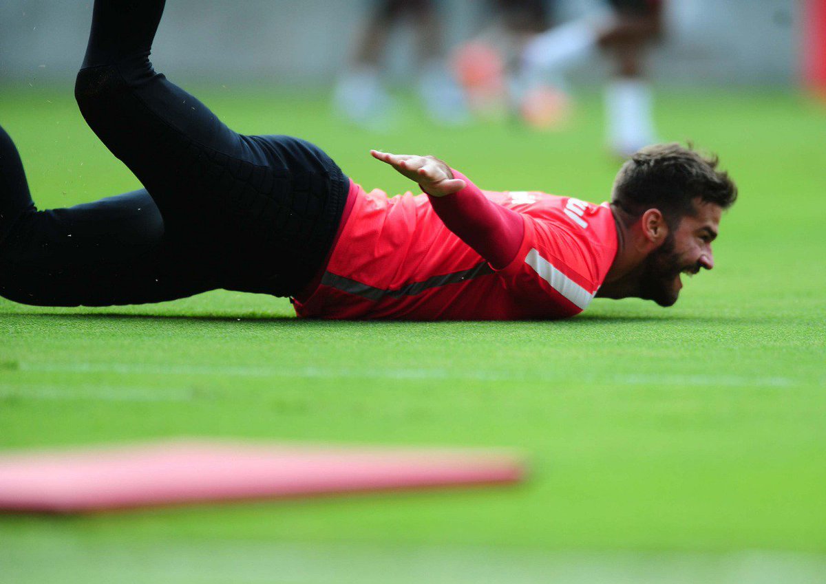 Parabéns, <a href="/LFCBrasil/">Liverpool FC Brasil</a>! Parabéns, <a href="/Alissonbecker/">Alisson Becker</a>! O vermelho sempre te deu sorte! ❤🏆 #YNWA #Reds #UCLFinal