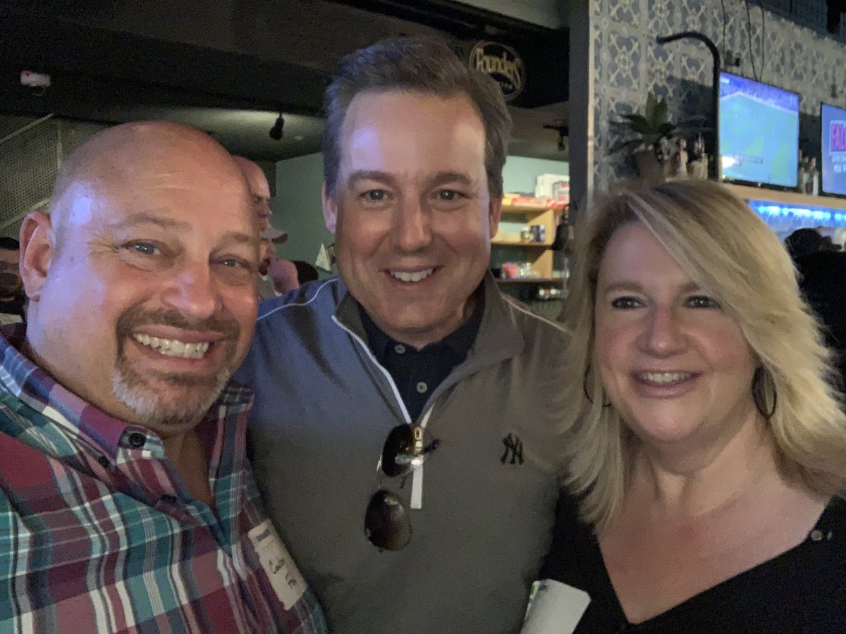 CowboyFal's tweet photo. FALcon 4 in full effect at @HabaneroBlues with @MadDogRadio @EvCoRadio @Babchik @AGBerg12 #FALCon2019 #MorningMenTellAFriend https://t.co/5qlrOqPOyk