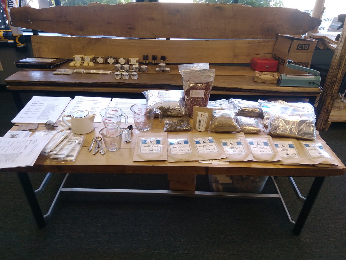 OutlandishRem's tweet image. Come down and make some Outlandish herbal teas with us today at Rooted Coast! We will be until 3pm. Learn some info on healing with teas for free!