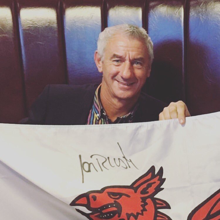 YNWA⚽️🏆Yep the day this fella turned up at Sawyers #Booth17😉